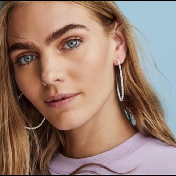 Kendra Scott Jewelry - Kendra Scott Val Hoop Earrings Purple